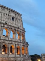 5. Kolosseum bei Nacht