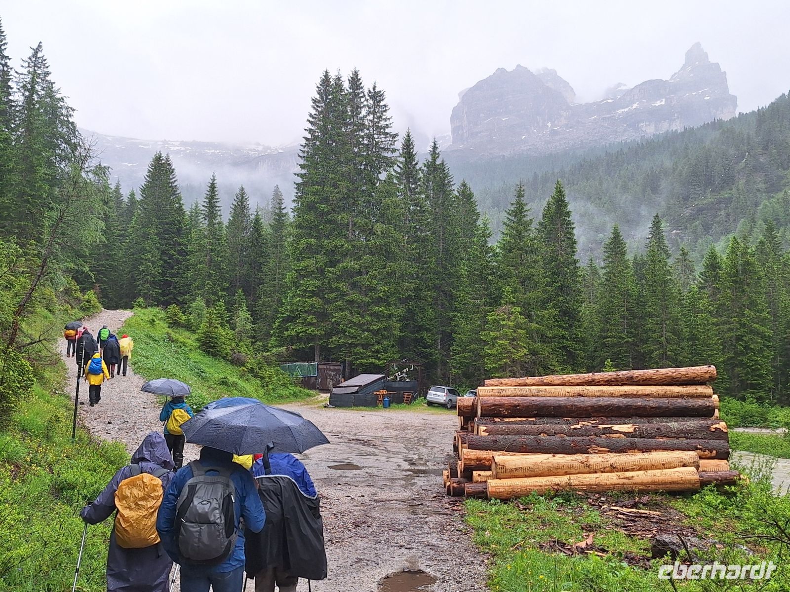 1. Wandertag, auf dem sentiero dell'orso zu den Vallesinella-Wasserfällen