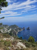 Aussicht auf die Faraglioni di Capri