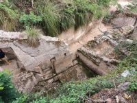 Zungri. Zu den Grotten