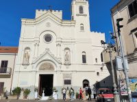 Pizzo. Hochzeit an der Kirche San Francesco di Paola