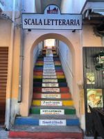 Tropea Büchertreppe