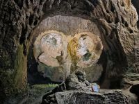 Pizzo. Chiesetta di Piedigrotta