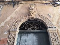 Tropea Portal eines Palazzo