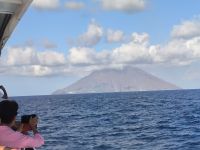 Auf dem Weg um die liparischen Inseln: Stromboli