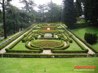 In den Vatikanischen Gärten