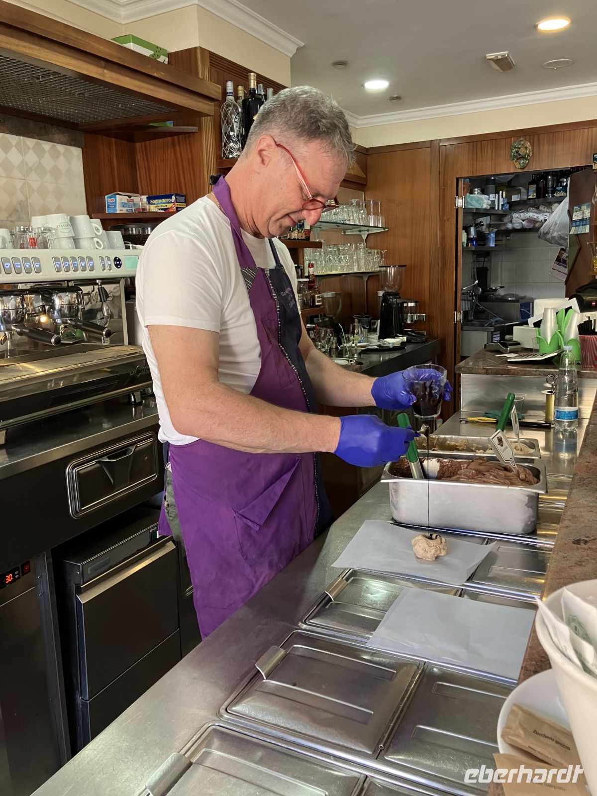 Herstellung des Tartufoeises