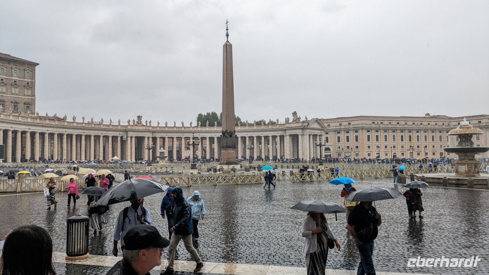 Petersplatz mit Obelisk