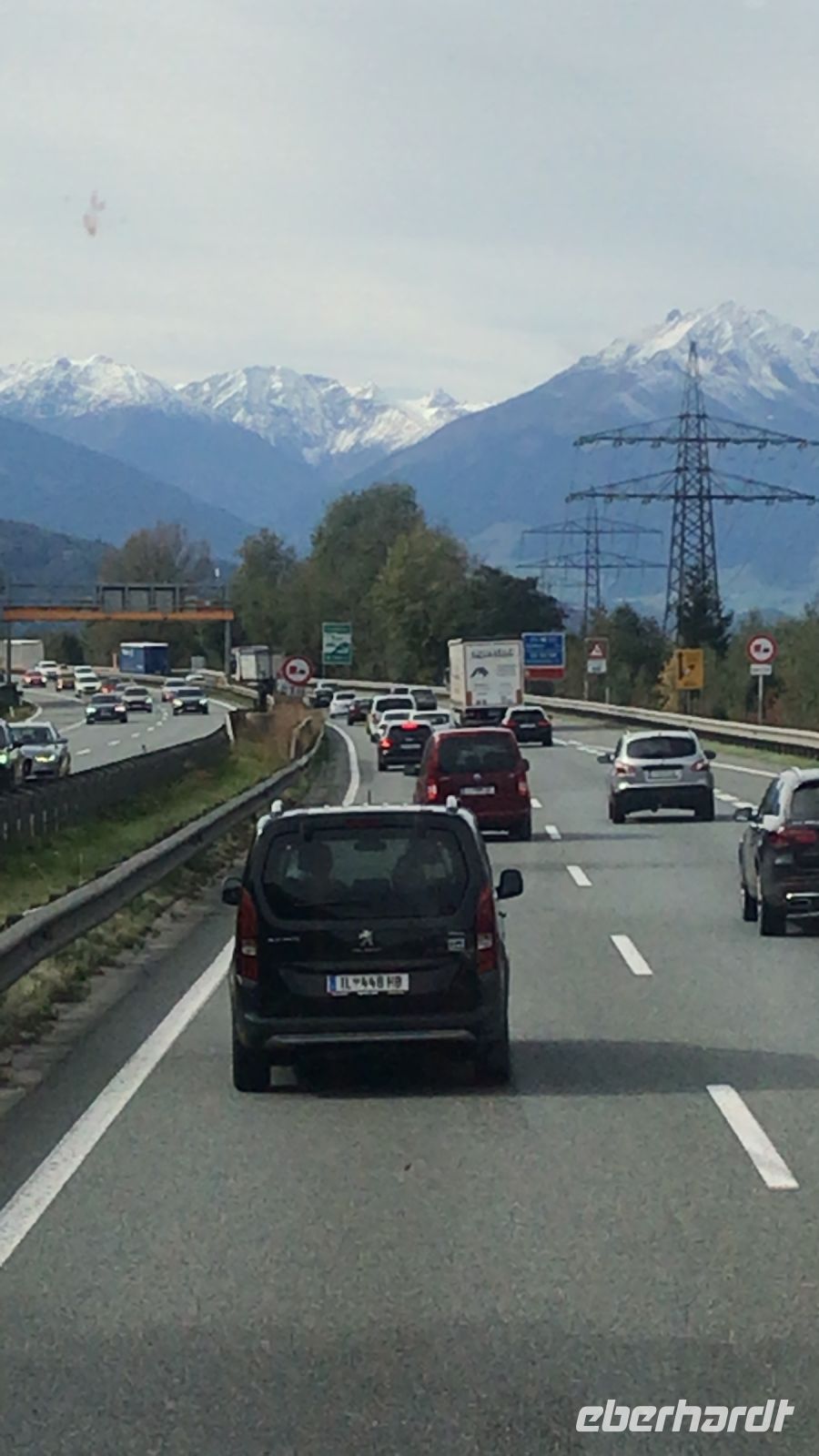 Wanderreise am Gardasee 12.10.24 Anreise - die ersten Berge in Sicht!