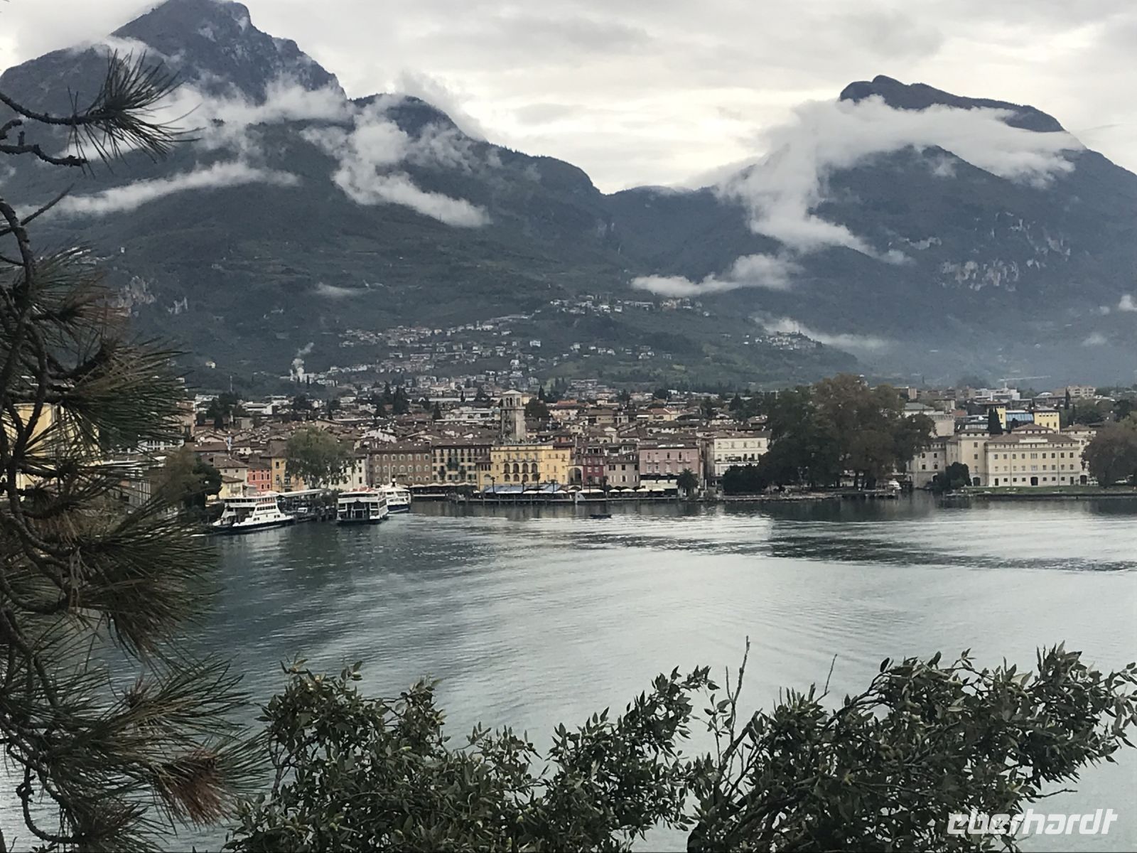 Wanderreise Italien 17.10.2024 Wanderung auf der alten Tonale Straße bis Pregasina