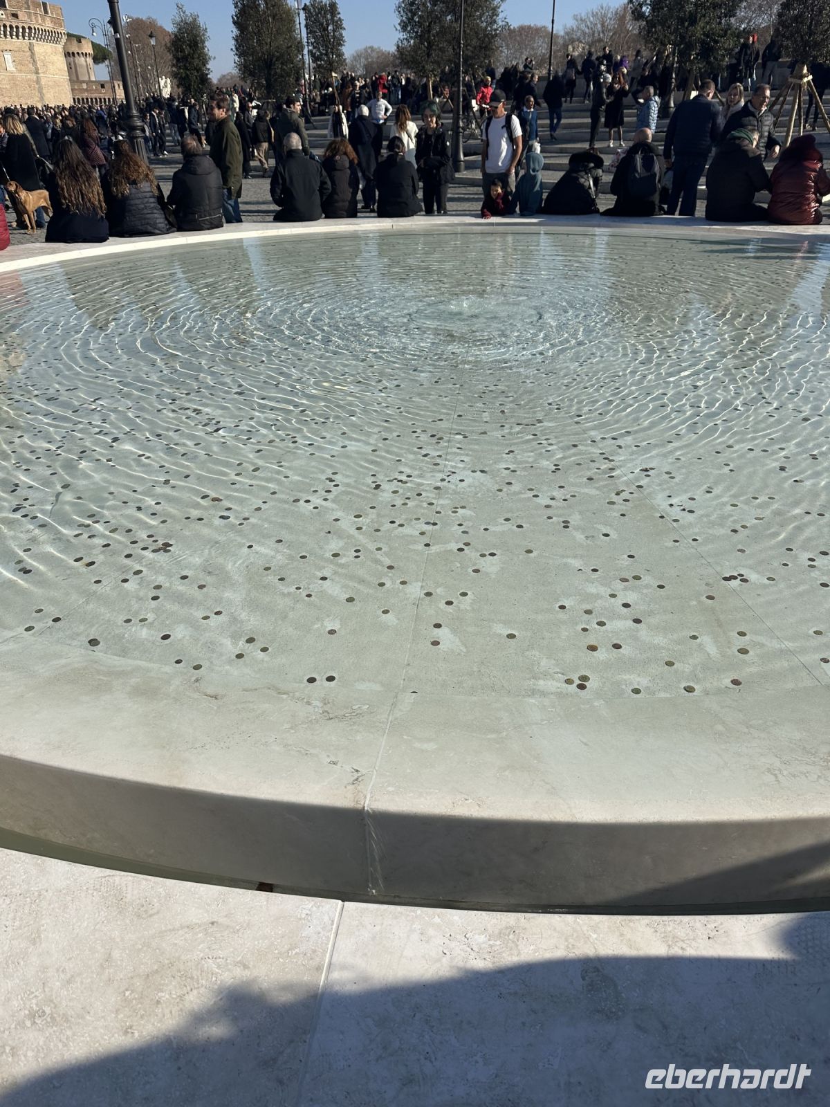 Platz vor der Engelsburg 