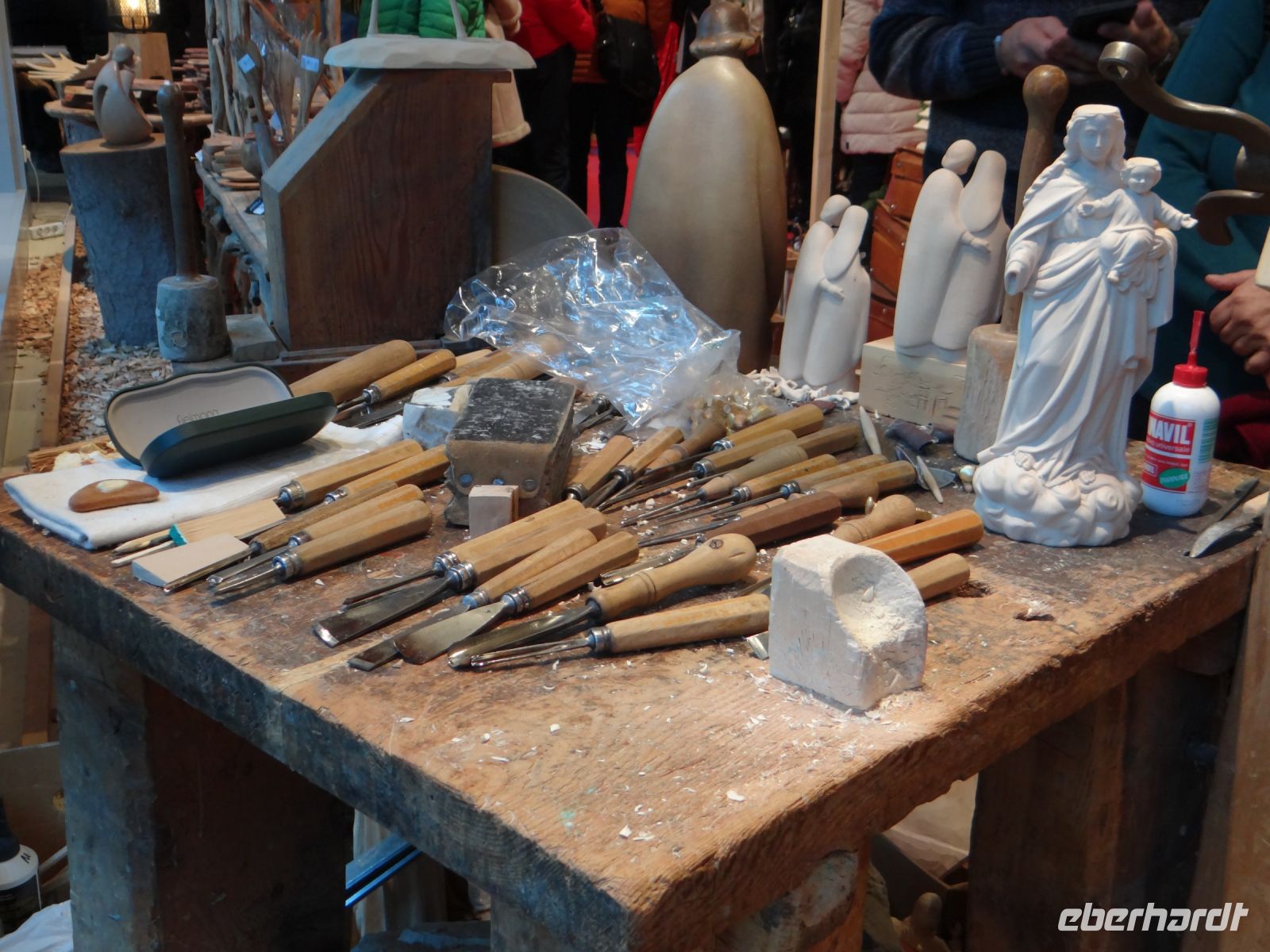 St. Ulrich, der Arbeitsplatz eines Holzschnitzers