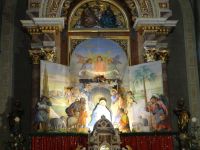 Kastelruth, wie eine Theaterkulisse wirkt die Szene