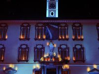 Brixen, Lichtshow in der Hofburg, hier erkennt man noch die Fassade….