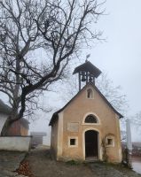 Eisacktal Wanderung Kastanienweg kleine Kapelle