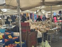 Markttrieben in der Innenstadt