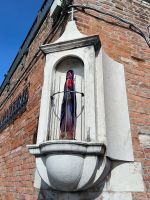 Madonna aus Glas in Murano