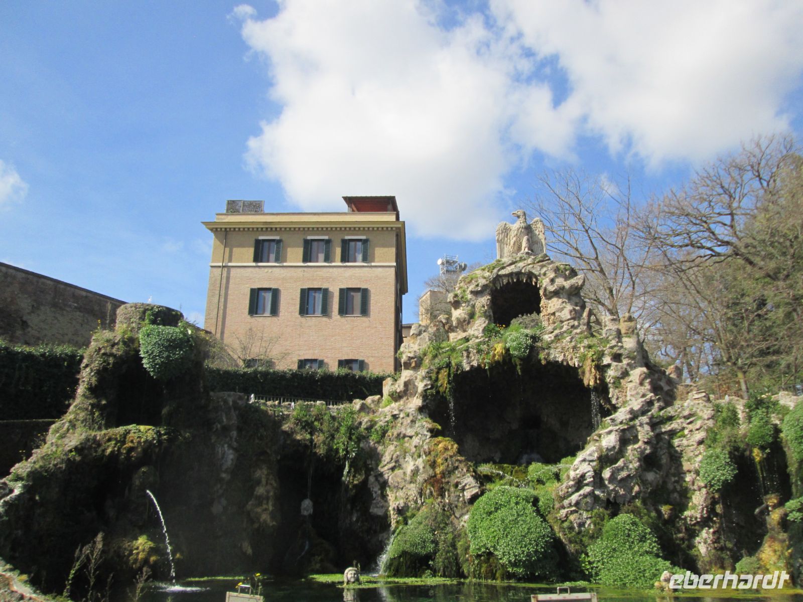 Vatikanische Gärten: Adlerbrunnen