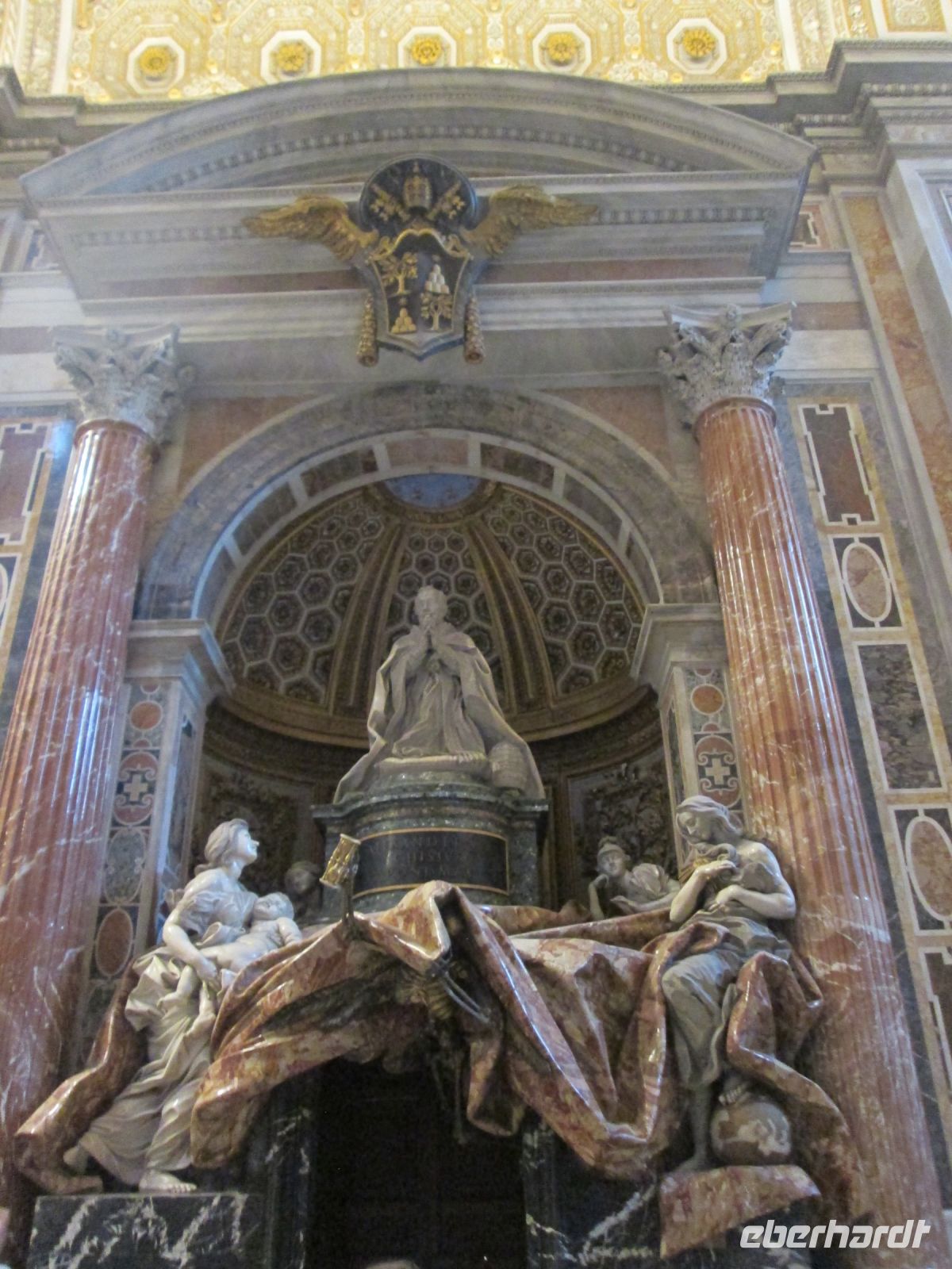 Petersbasilika: Papstgrabmal  Urban VIII. von Gian Lorenzo Bernini 