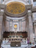Pantheon: Hauptaltar