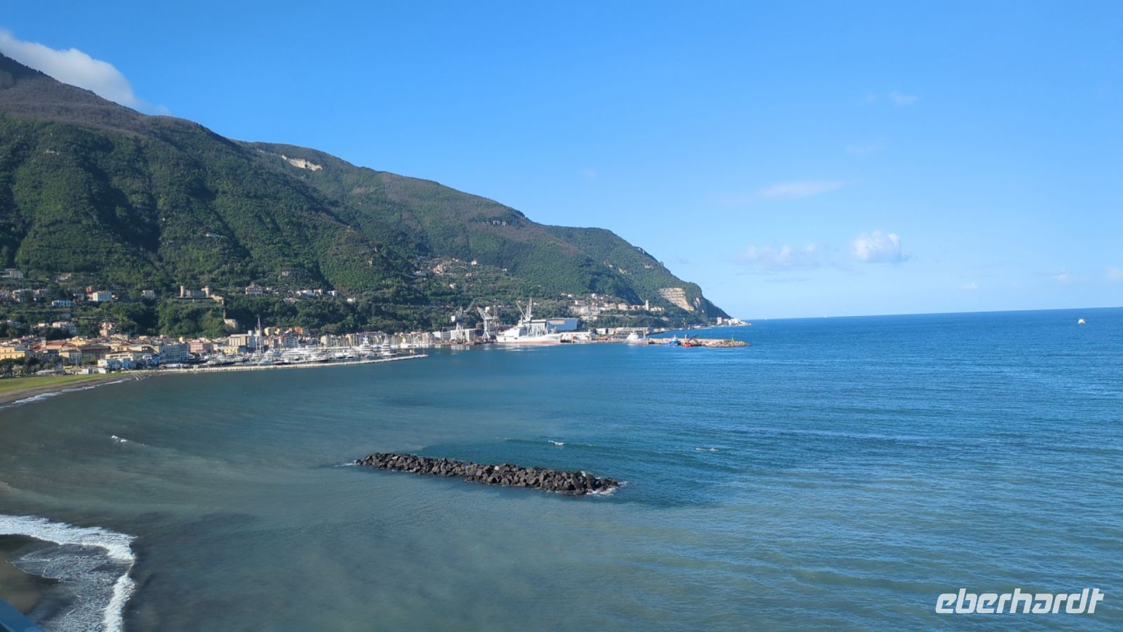 Blick nach links Richtung Hafen