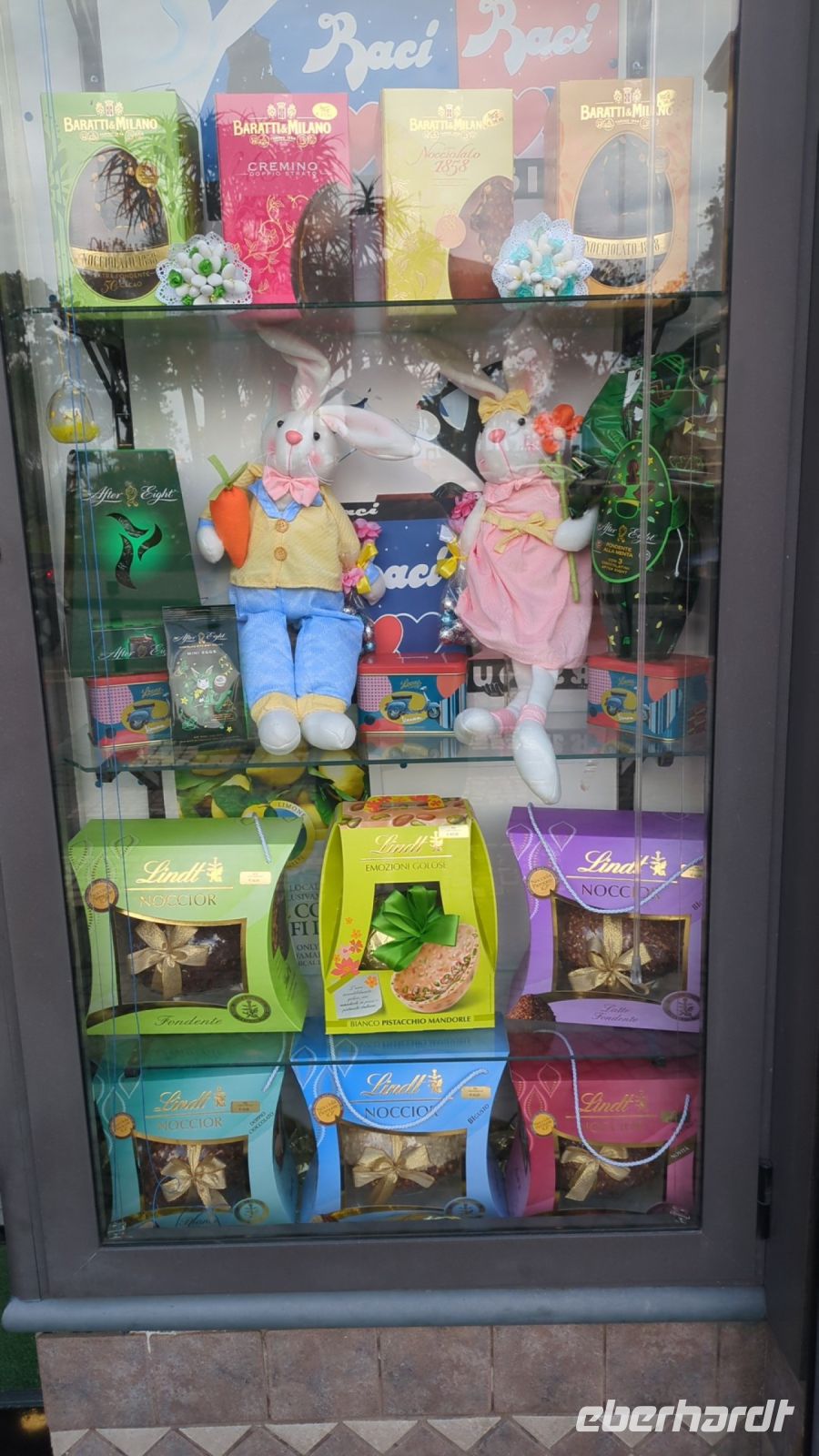 Ostern in Süditalien wird auch mit Hasen und Eiern gefeiert