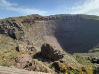 Vesuv/Blick in den Krater/Golf von Neapel/Italien