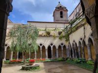 Sorrento/Kreuzgang der Kathedrale Hl Franziskus von Assisi/Italien