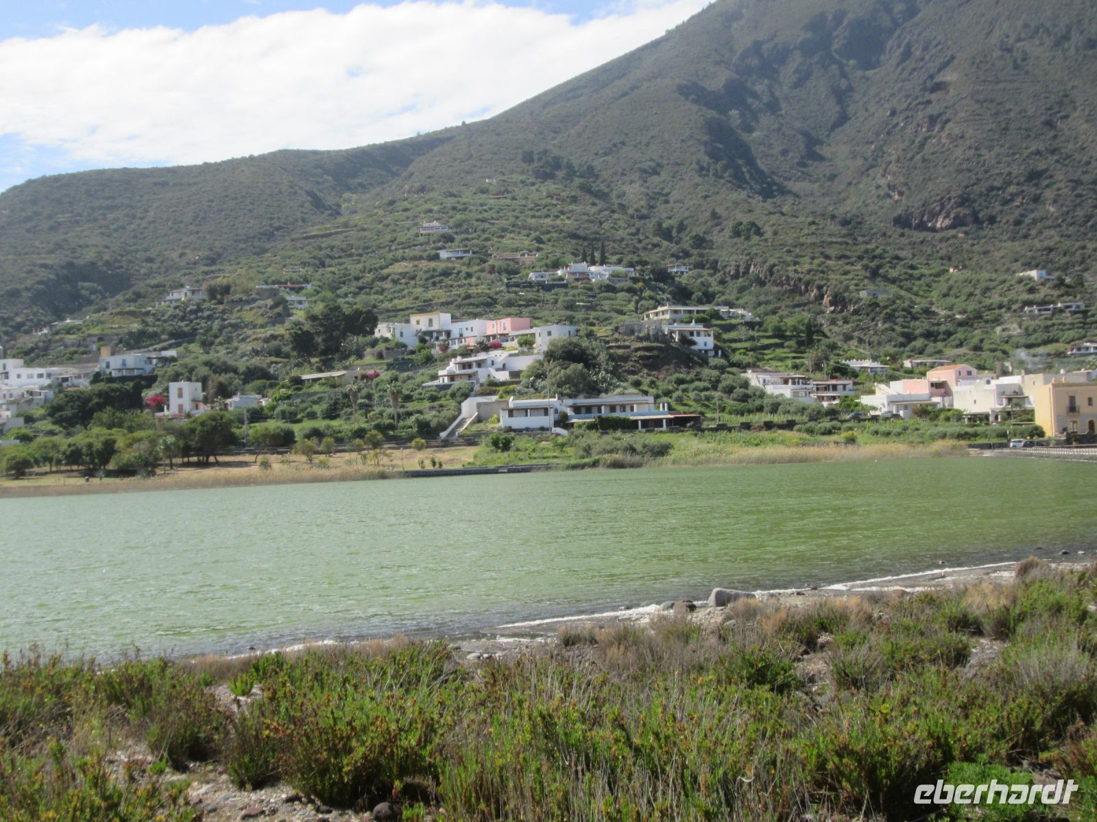 Brackwassersee in Lingua auf Salina