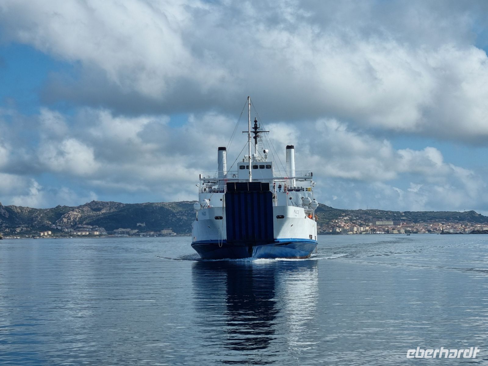 Fähre von Palau nach La Maddalena 