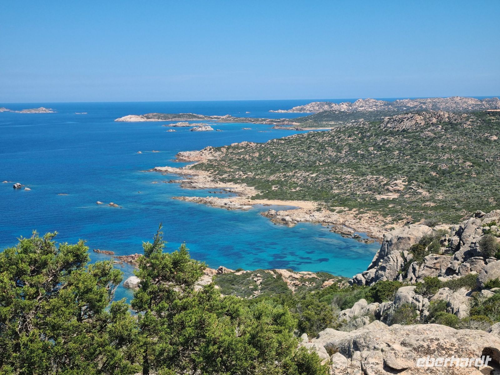 Panorama-Blick im westlichen Teil der Insel La Maddalena