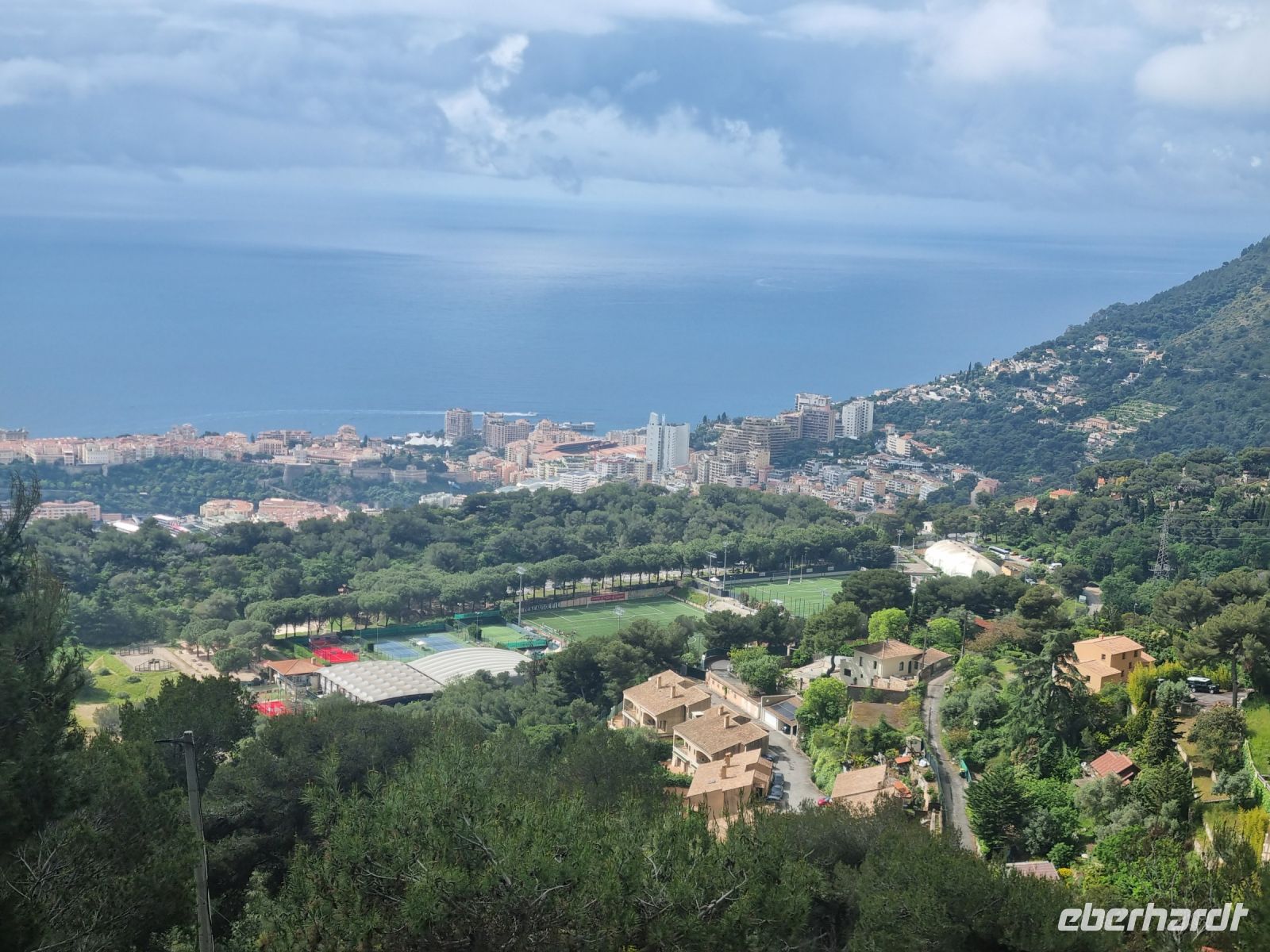 Fahrt von Toulon nach Rovereto... (Blick auf Monaco)