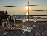 Sektempfang mit Sonnenuntergang auf Anacapri