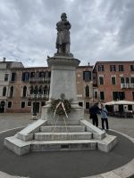 ...auf dem Campo Santo Stefano (2)