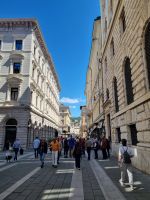 Triest - Rundgang durch die Innenstadt (Via Dante Alighieri) 