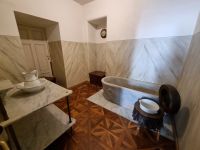 Triest - Schloss Miramare (Maximilians Badezimmer)