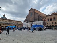 Bologna - Piazza Maggiore mit der Basilika San Petronio 