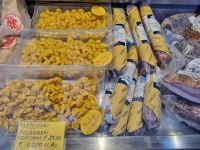 Bologna - kulinarische Spezialitäten... (Tortellini)