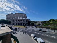 Rom - Kolosseum mit Konstantinsbogen