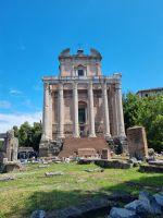 Rom - Forum Romanum (Tempel des Antoninus Pius)