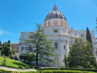 Vatikanische Gärten - Petersdom 