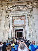 Petersdom - Eingang durch die 