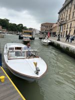 Venedig - Taxi vom Bahnhof zum Hotel