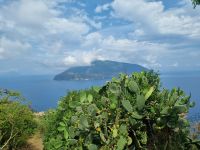 Insel Lipari - Blick auf die Insel Salina