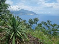 Insel Lipari - Blick auf die Insel Salina
