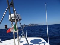 Ausflug nach Capri bei strahlend blauem Wetter
