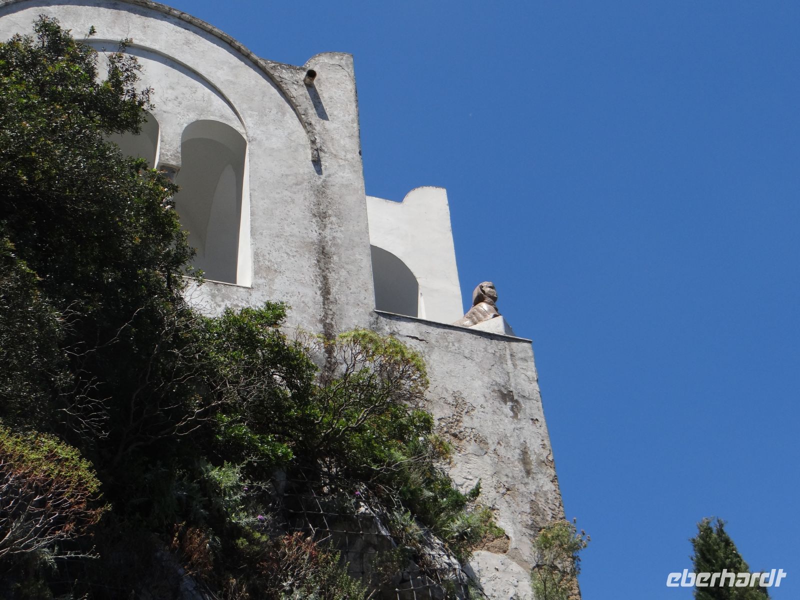 Anacapri. Blick zur Sphinx der Villa Munthe 
