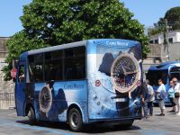 Anacapri, die kleinen Busse passen durch die engen Straßen.