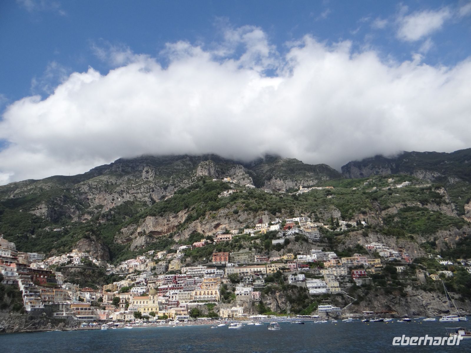 Positano vom Wasser aus