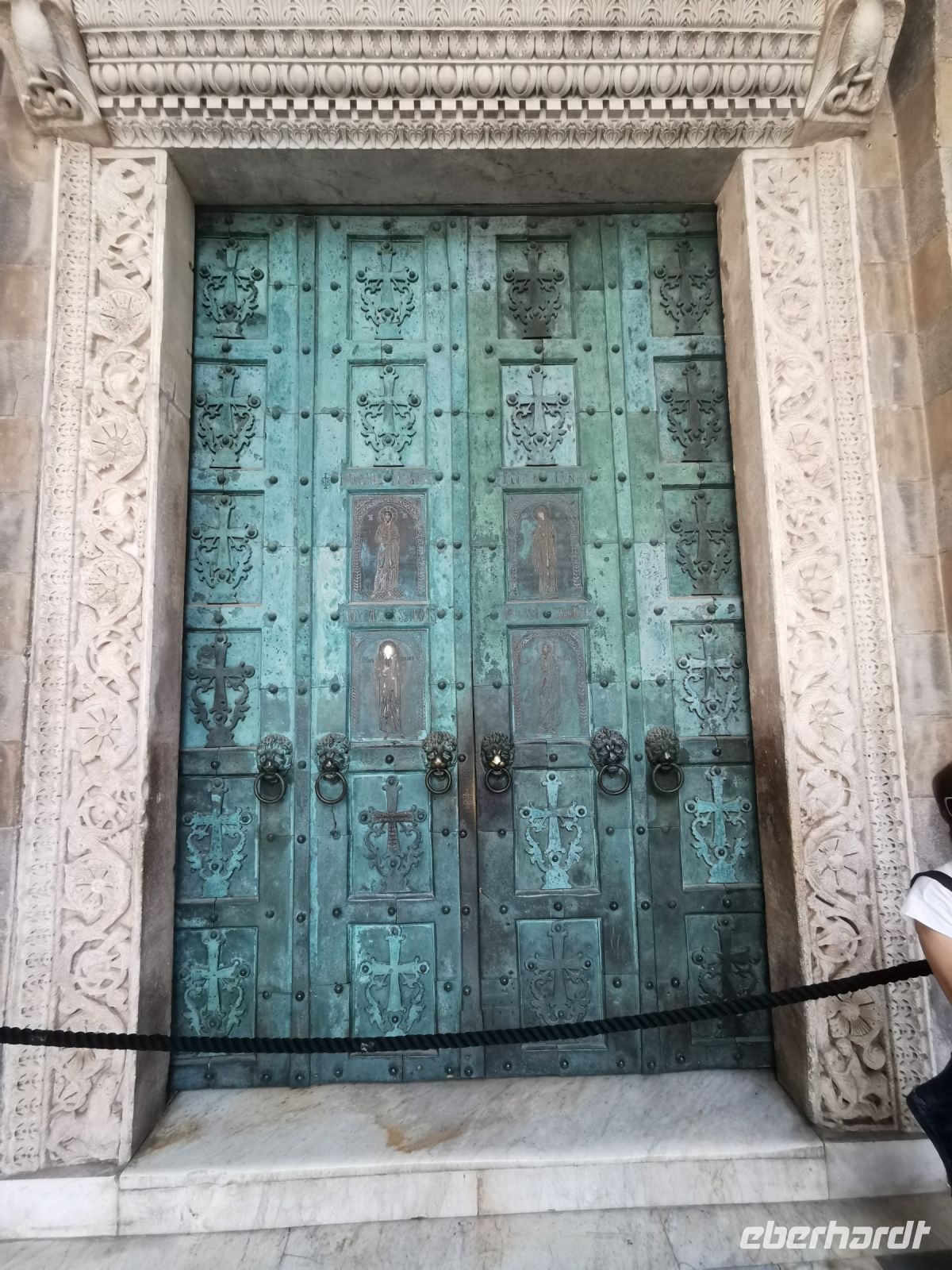Amalfi, die Bronzetüren am Dom ließ ein Kaufmann in Konstantinopel herstellen.
